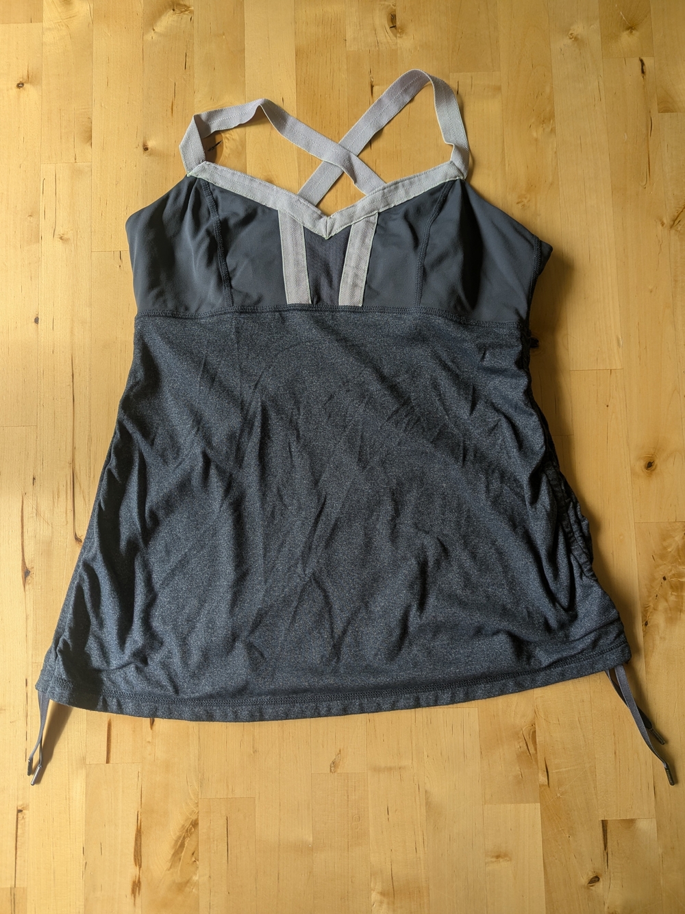 Lululemon Athletica Tank Top Dark Grey Crossback Size 8